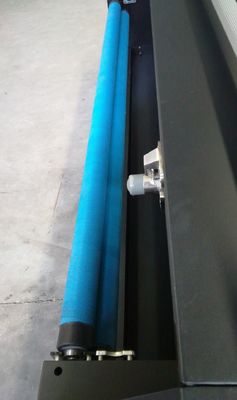 昇華ポリエステル綿のヒーター/ドライヤーを転がすために生地ロールに指示して下さい