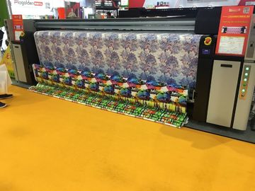 旗のデジタル昇華大判カメラの作図装置のインクジェット・プリンタ機械