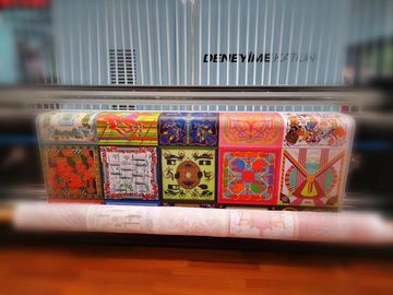 二重CMYK色の生地の作図装置の連続的なインクは45 Sqm/時間の印刷物の速度を供給します