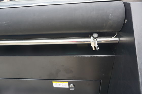 旗を転がすために作るべき多色刷りの自動織物のデジタル印字機