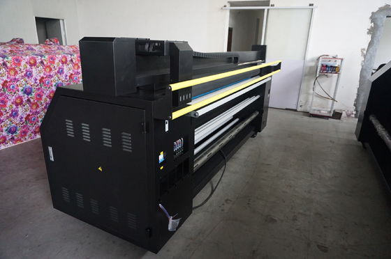 Piezoインクジェットが付いている多色刷りの旗の生地の旗の昇華作図装置