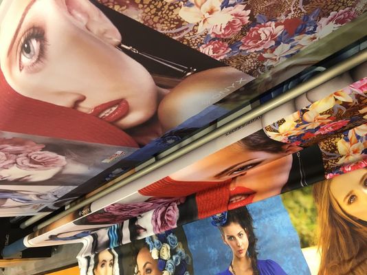 導かれるのためのCmykのインクジェット織物の印字機の低い消費-箱の生地