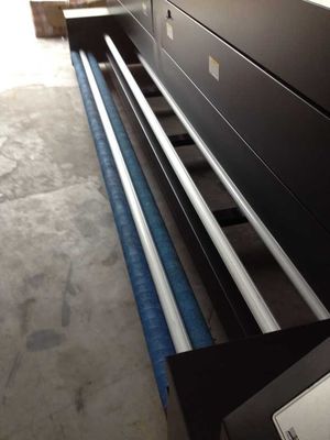 1.8m の旗のための直接染料の昇華機械移動そして苦境色の乾燥したヒーター