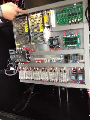 2 Epson DX7 の印字ヘッドと多色刷り自動生地の作図装置